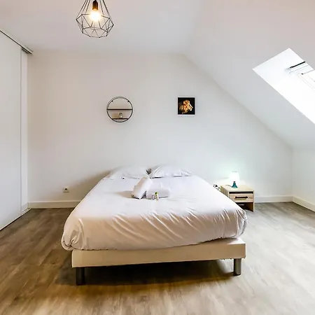 ホテル Le Soleil Levant - T6 Proche Centre